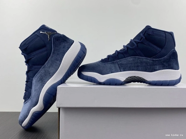 Rep VELVET WMNS AR0715-441 JORDAN MIDNIGHT AIR 11 NAVY 0529